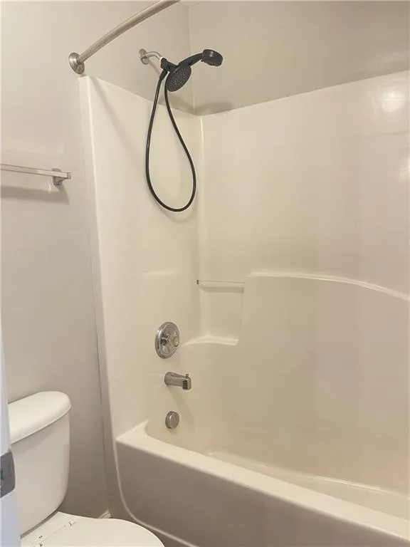 385 Blackwood Lane Suwanee, GA 30024