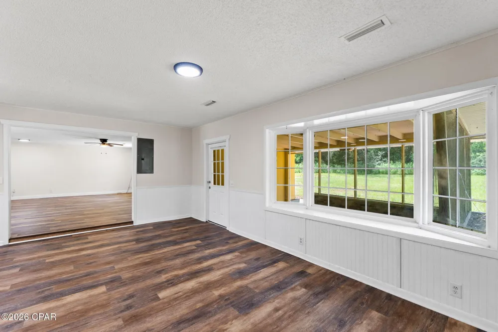 5953 Deerwood Drive Malone, FL 32445