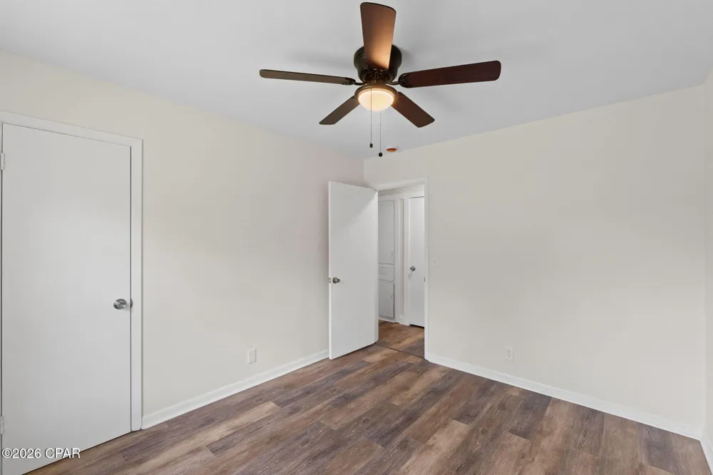 5953 Deerwood Drive Malone, FL 32445