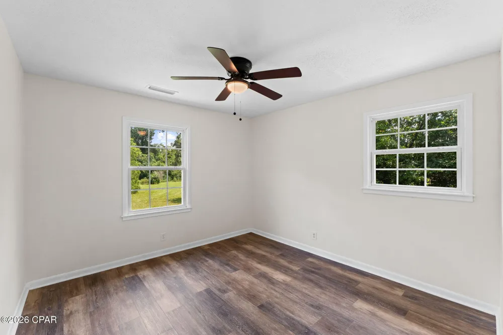 5953 Deerwood Drive Malone, FL 32445