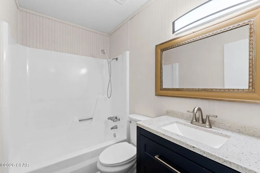5953 Deerwood Drive Malone, FL 32445
