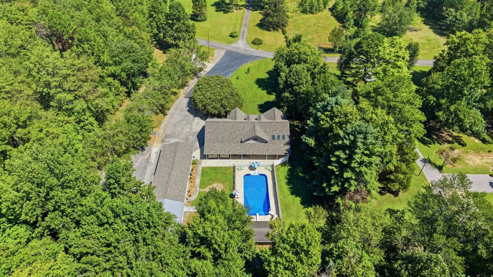 820 Payne Lane Spring City, TN 37381