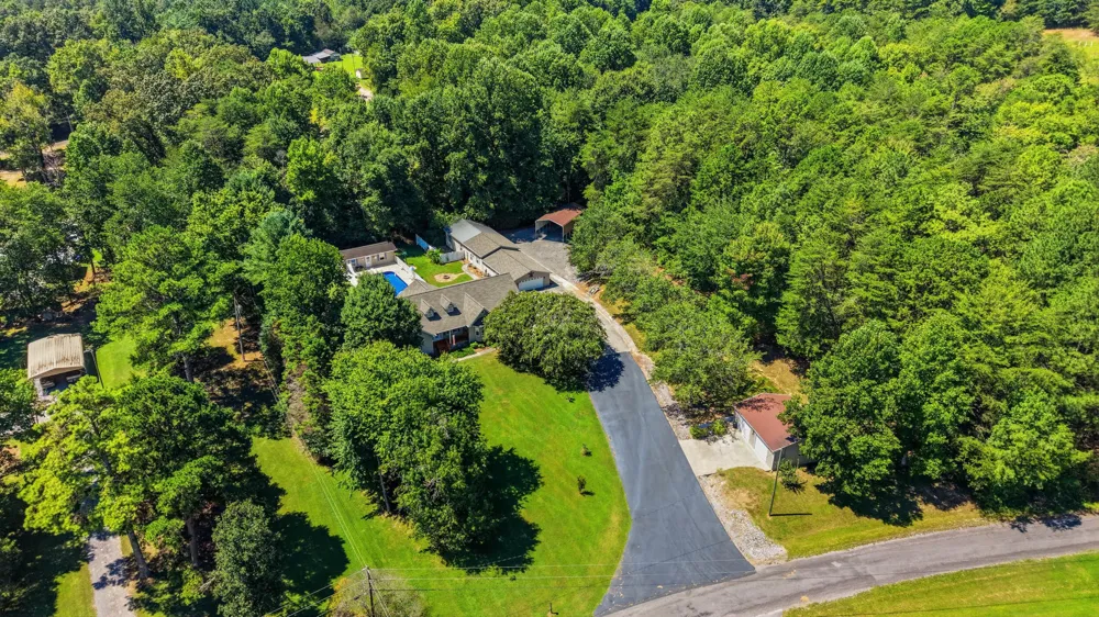 820 Payne Lane Spring City, TN 37381