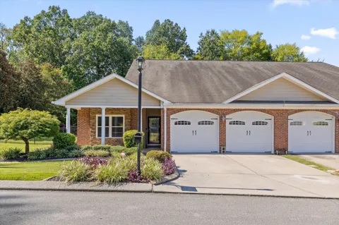 6207 Laramie Circle