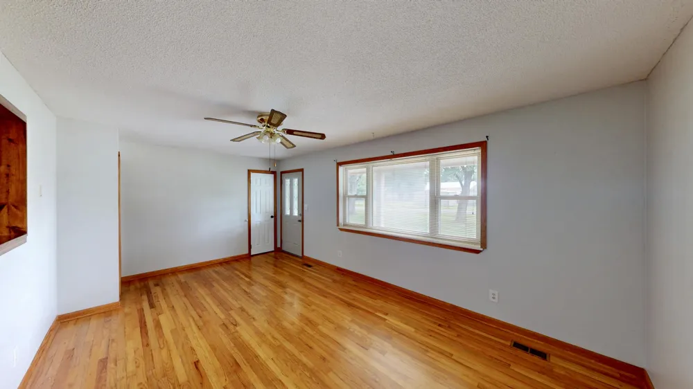 385 Bridge Street Graysville, TN 37338