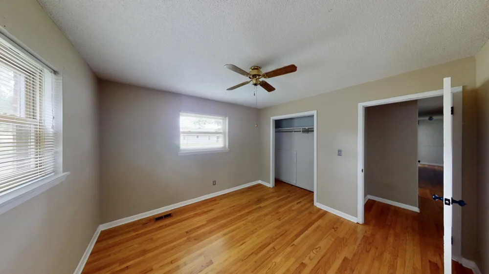 385 Bridge Street Graysville, TN 37338