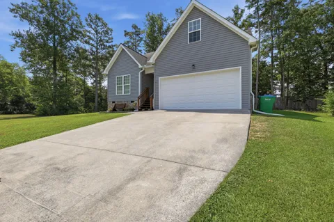 440 Bloomington Drive
