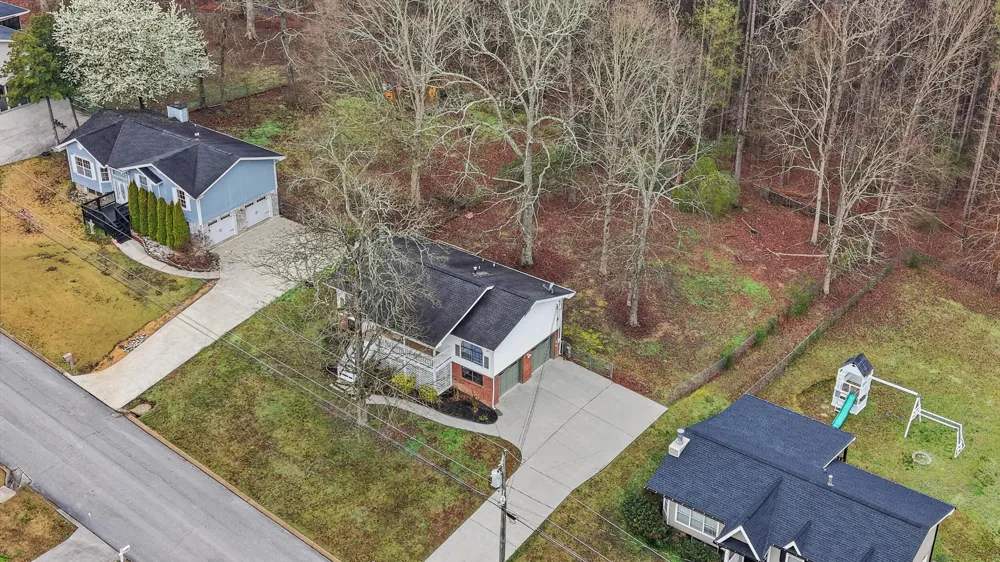 8231 Troubadour Way Ooltewah, TN 37363