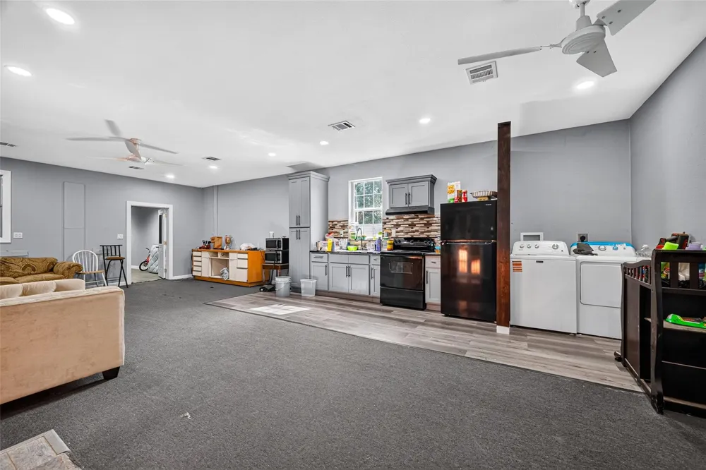 2934 Washington Drive Houston, TX 77038