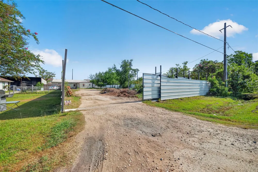 2934 Washington Drive Houston, TX 77038