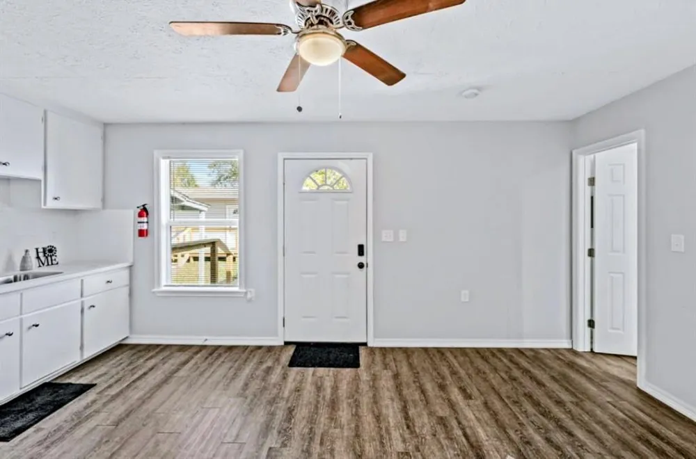 12918 Peggys Lane #C Houston, TX 77015