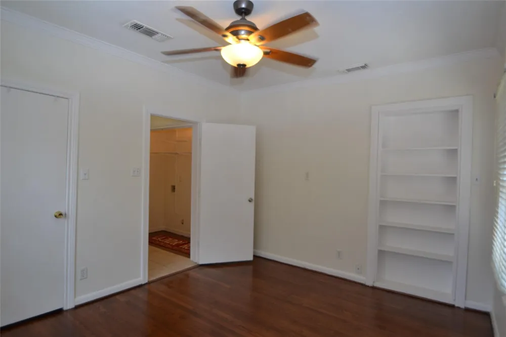 2135 Bissonnet Street Houston, TX 77005