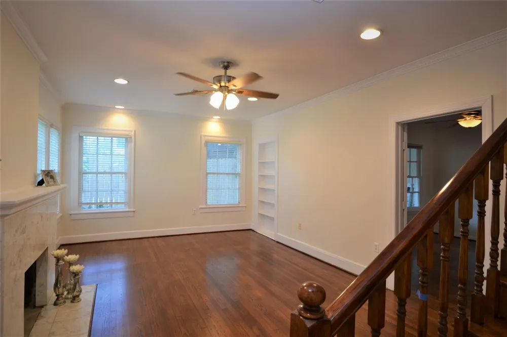 2135 Bissonnet Street Houston, TX 77005