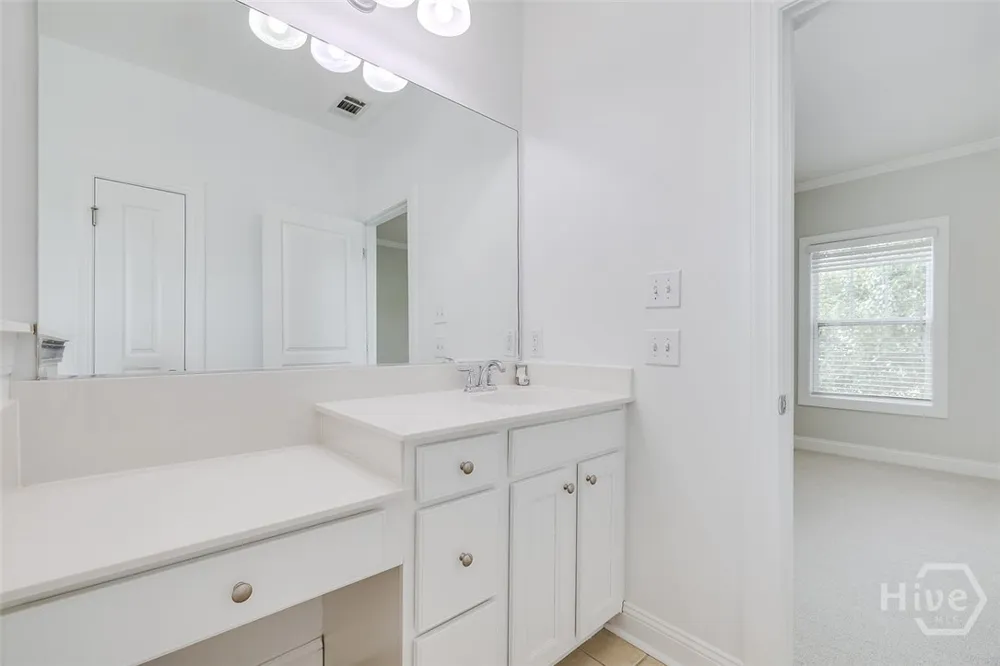 329 Lake View Drive Pooler, GA 31322