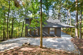 114 Little Hendricks Mountain Circle Jasper, GA 30143