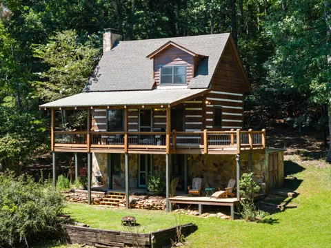 104 Blue Mountain Lane