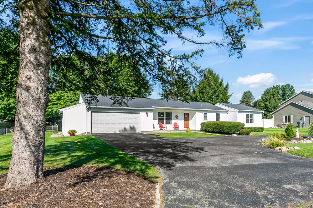 1411 E Rishel Road Sturgis, MI 49091