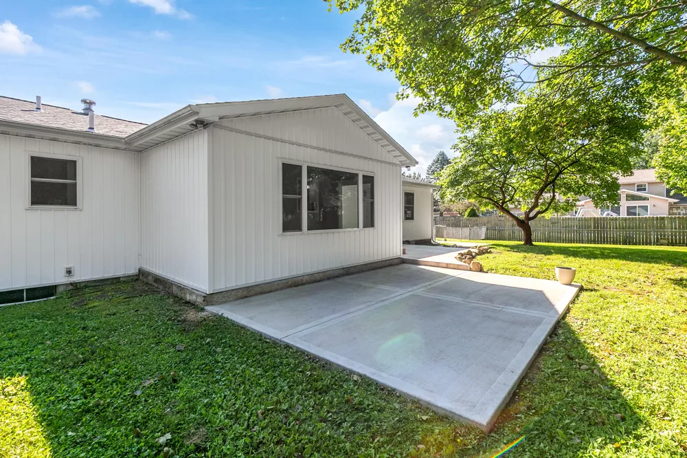 1411 E Rishel Road Sturgis, MI 49091