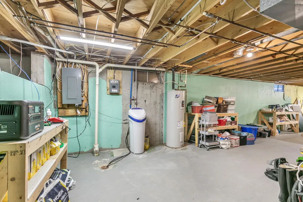 1411 E Rishel Road Sturgis, MI 49091