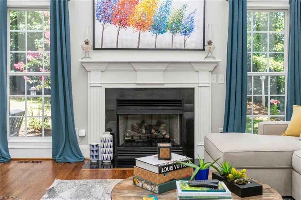 6002 Windsor Circle Elon, NC 27244