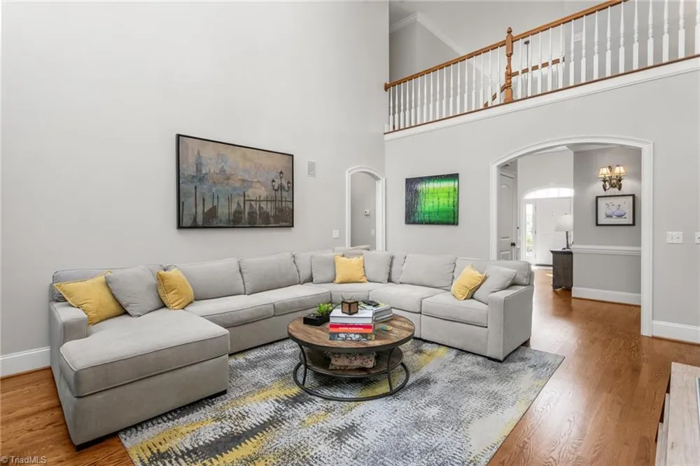 6002 Windsor Circle Elon, NC 27244