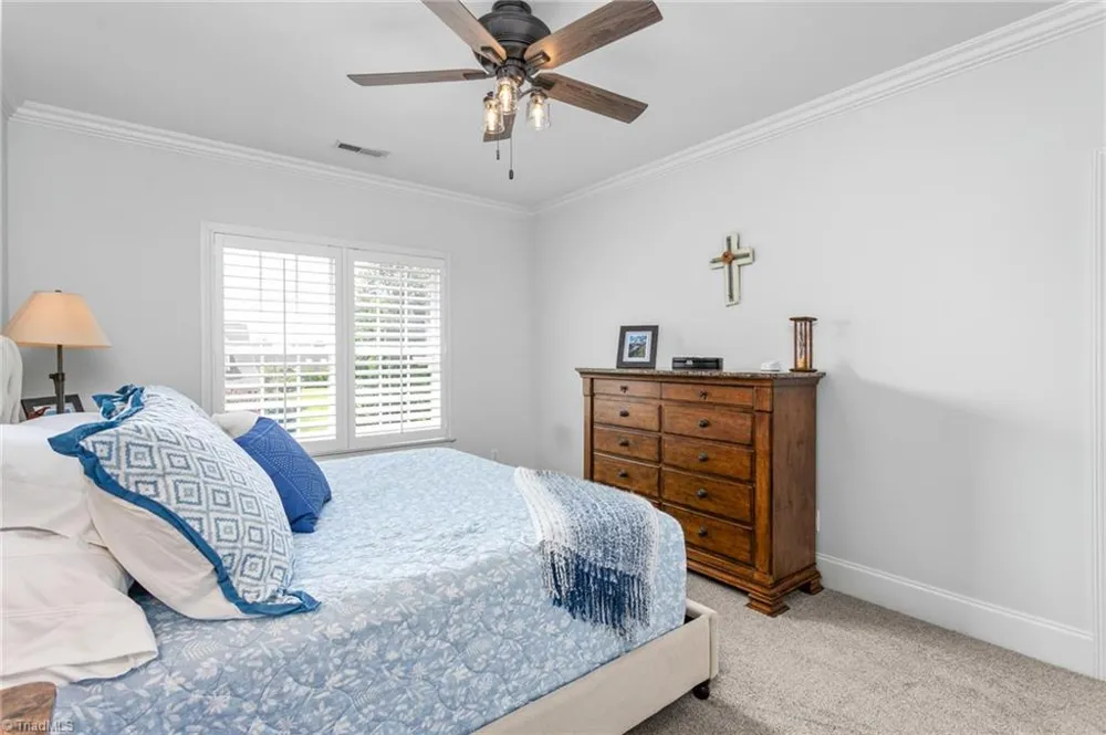 6002 Windsor Circle Elon, NC 27244