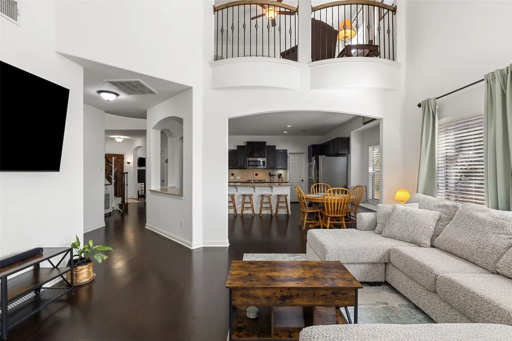 2474 Santa Barbara Loop Round Rock, TX 78665
