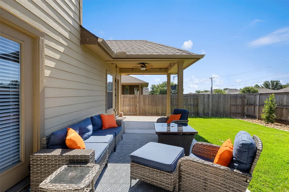 2474 Santa Barbara Loop Round Rock, TX 78665