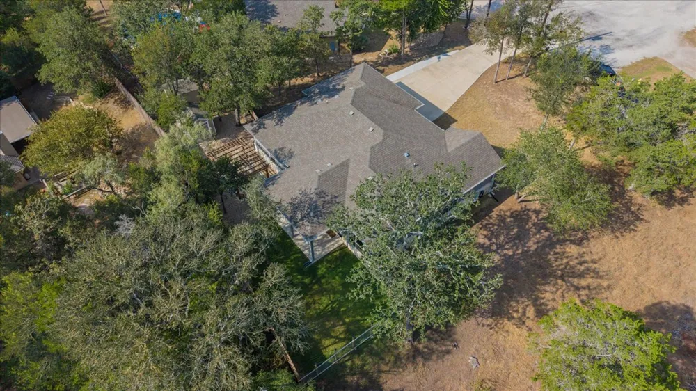 137 S Pohakea Drive Bastrop, TX 78602
