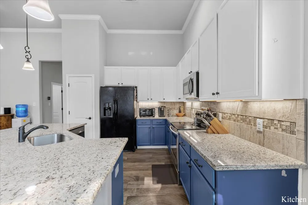 137 S Pohakea Drive Bastrop, TX 78602