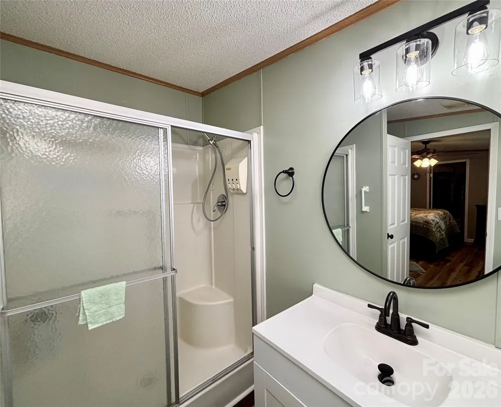 236 Riverwind Drive Hendersonville, NC 28739