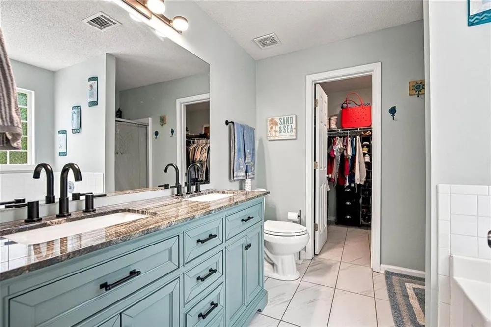 216 Mystic Hollow Canton, GA 30114