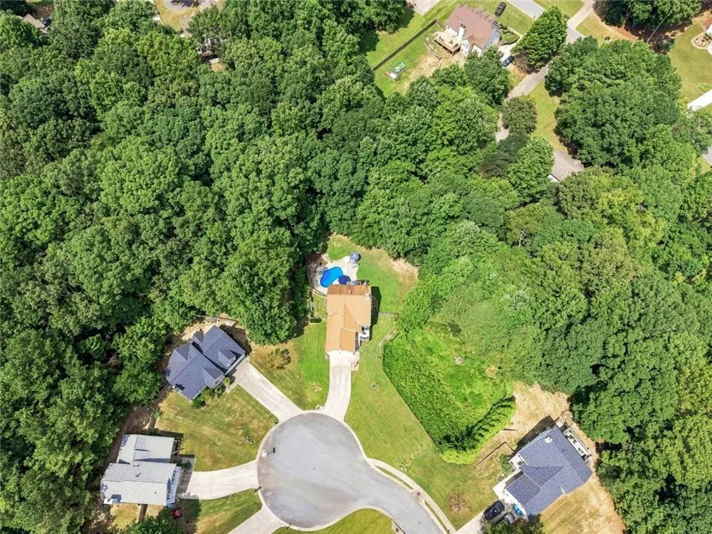 216 Mystic Hollow Canton, GA 30114