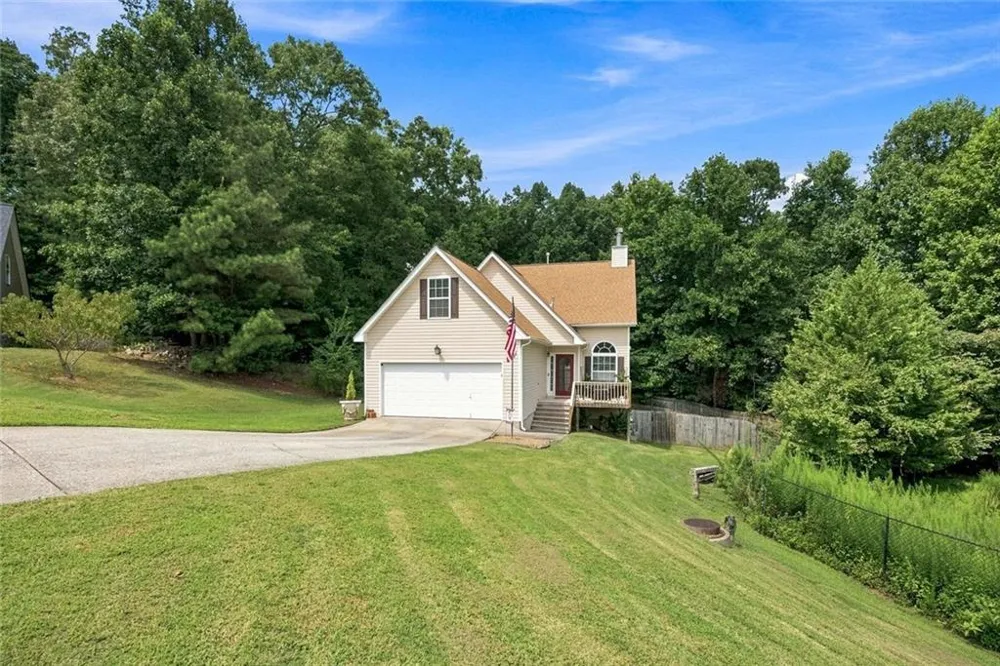 216 Mystic Hollow Canton, GA 30114
