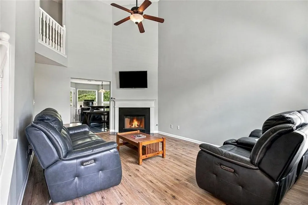 216 Mystic Hollow Canton, GA 30114