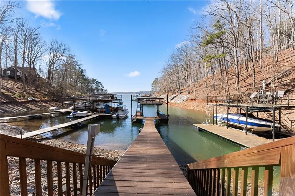 3655 Lodgehaven Circle Gainesville, GA 30506