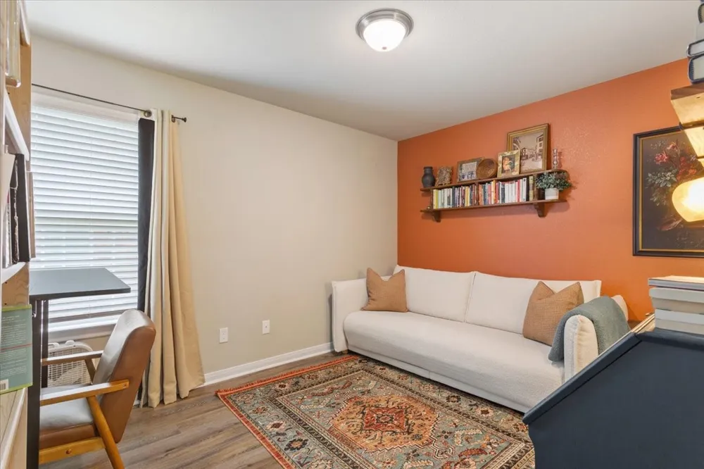 2518 Yoder Lane Robinson, TX 76706