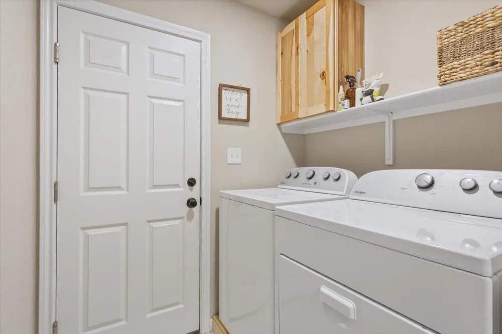 2518 Yoder Lane Robinson, TX 76706