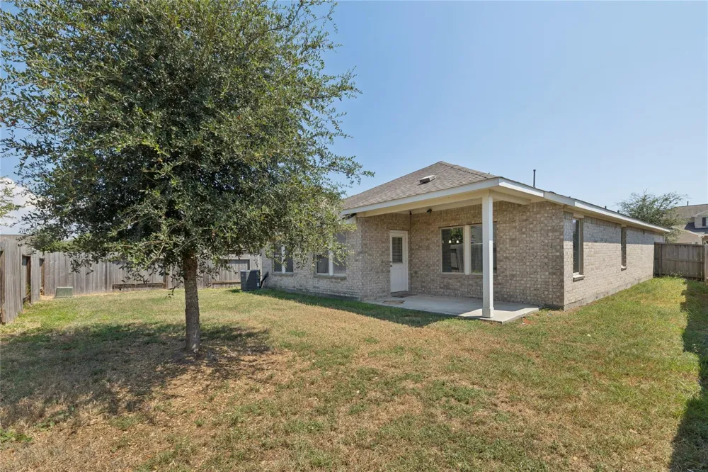 2111 Levant Lane Baytown, TX 77523