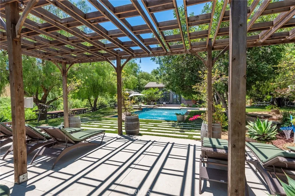 5207 SADDLE CREEK ROAD Hidden Hills, CA 91302