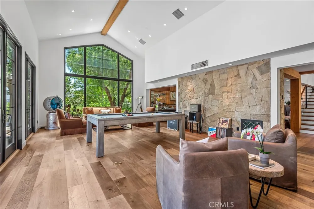 5207 SADDLE CREEK ROAD Hidden Hills, CA 91302