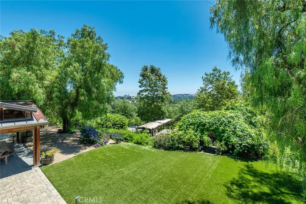 5207 SADDLE CREEK ROAD Hidden Hills, CA 91302