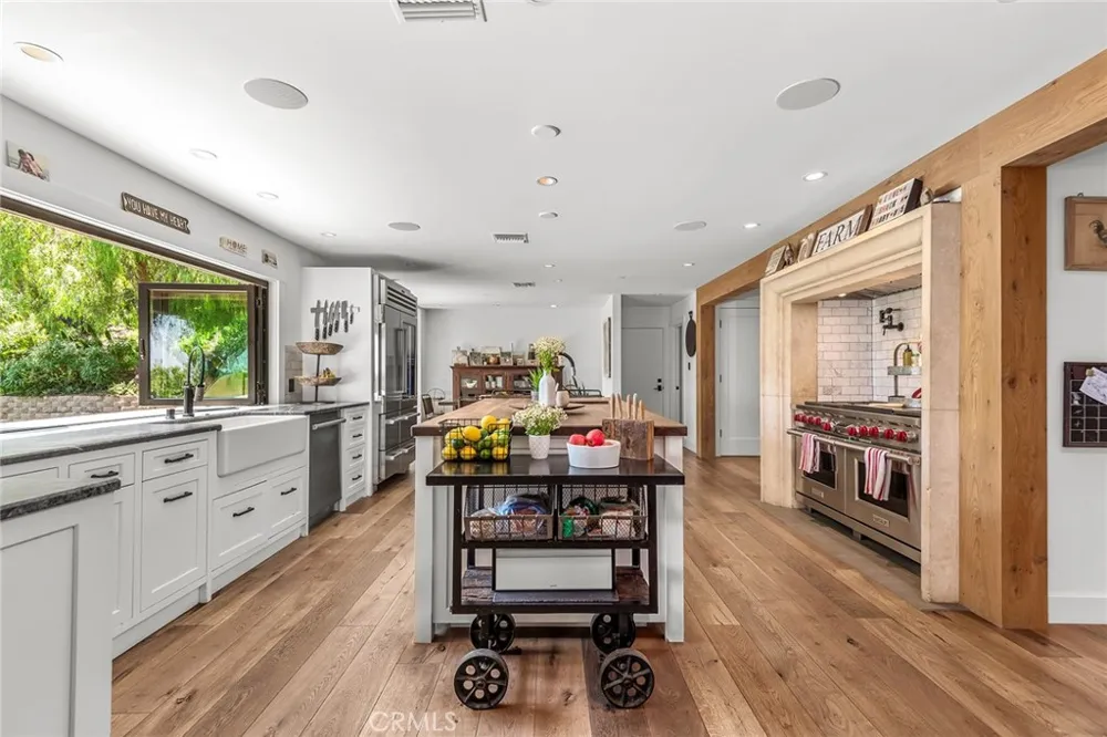 5207 SADDLE CREEK ROAD Hidden Hills, CA 91302