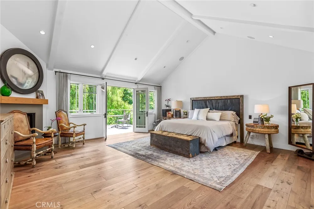 5207 SADDLE CREEK ROAD Hidden Hills, CA 91302