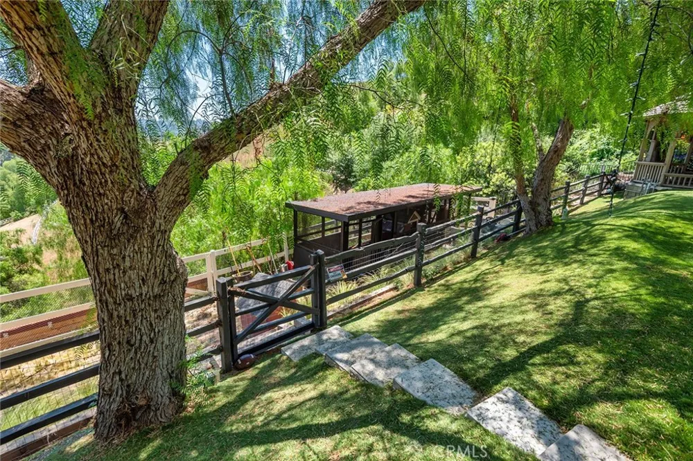 5207 SADDLE CREEK ROAD Hidden Hills, CA 91302
