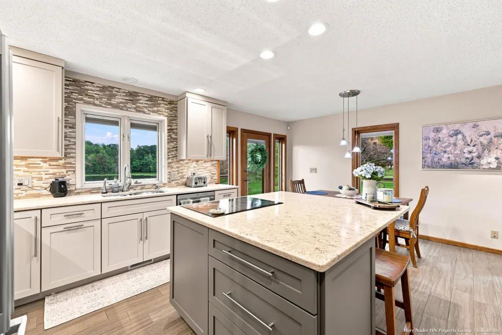 10767 Meadowbrook Court Berrien Springs, MI 49103