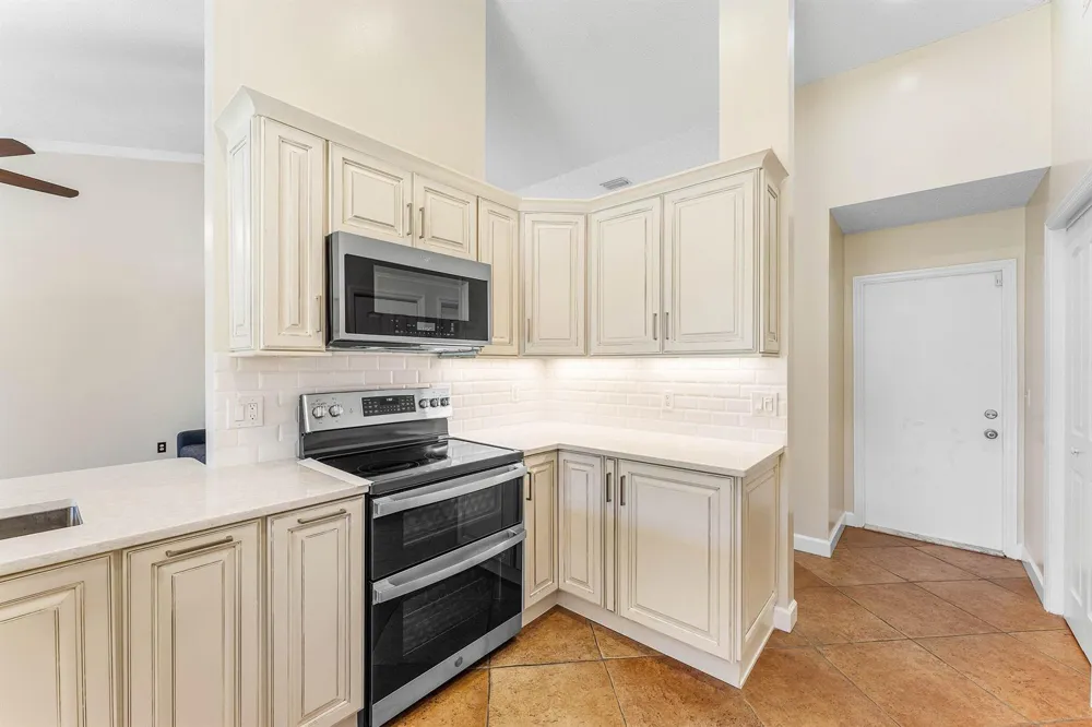13053 Meadowbreeze Drive Wellington, FL 33414