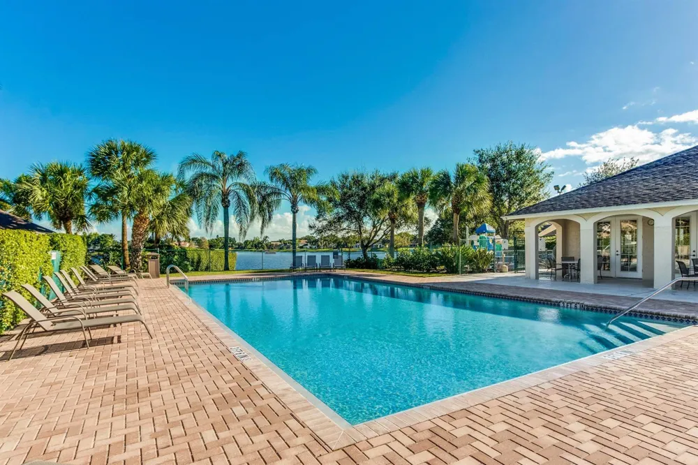 13053 Meadowbreeze Drive Wellington, FL 33414