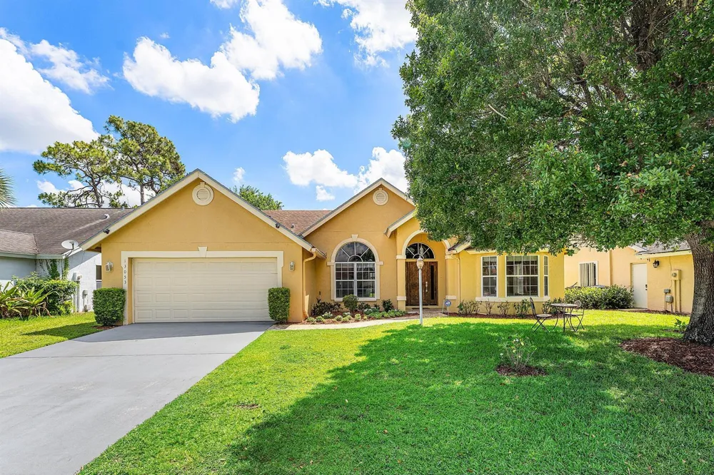 13053 Meadowbreeze Drive Wellington, FL 33414