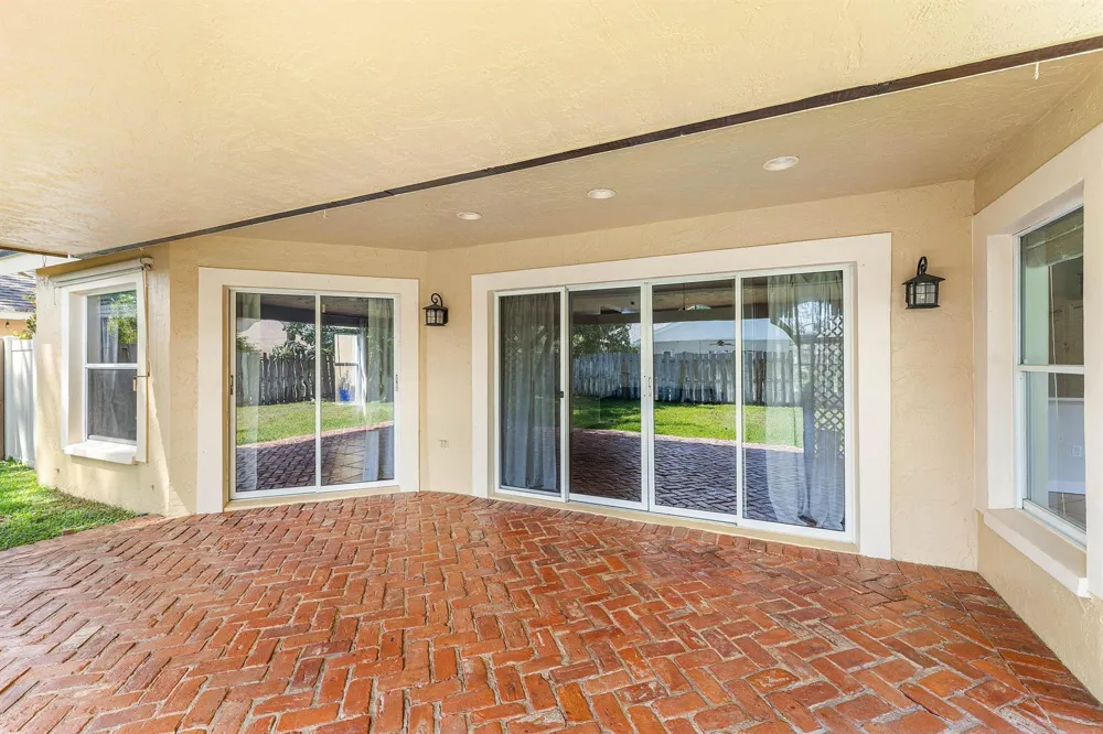 13053 Meadowbreeze Drive Wellington, FL 33414